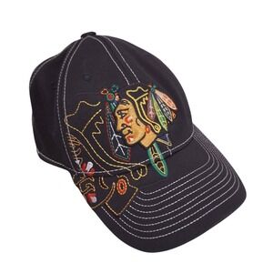 Reebok NHL‎ Chicago Blackhawks Baseball Cap Center Ice Collection Hat Black S/M